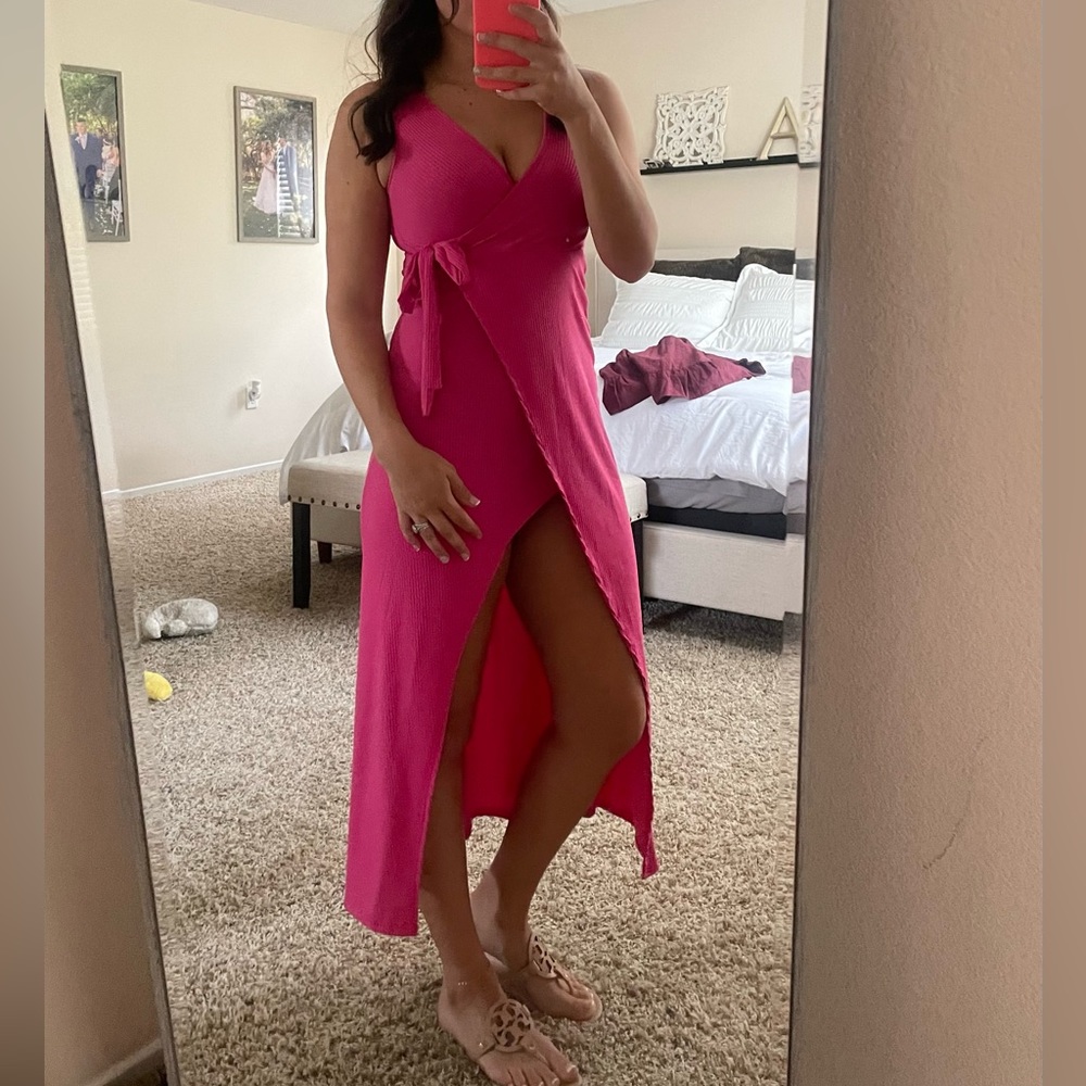 Pink tie-waist A-line flowy dress
